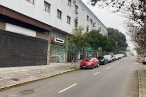 Sala com 150m², 1 vaga, no bairro Lourdes em Caxias do Sul para Alugar