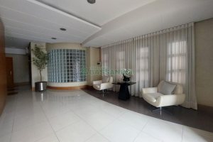 Apto Mobiliado com 92m², 2 dormitórios, 2 vagas, no bairro Centro em Caxias do Sul para Comprar