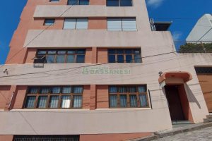 Apto Mobiliado com 140m², 3 dormitórios, 2 vagas, no bairro Lourdes em Caxias do Sul para Alugar