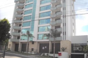 Apartamento com 170m², 3 dormitórios, 1 vaga, no bairro Nossa Senhora da Saúde em Caxias do Sul para Alugar