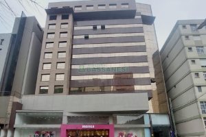 Sala com 80m², no bairro Centro em Caxias do Sul para Alugar