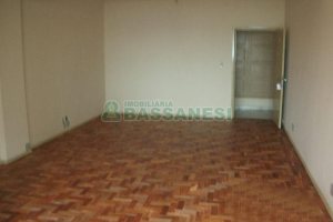 Sala com 49m², no bairro Centro em Caxias do Sul para Alugar