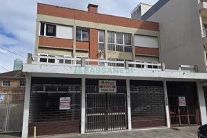 Predio com 539m², 4 vagas, no bairro Centro em Caxias do Sul para Comprar