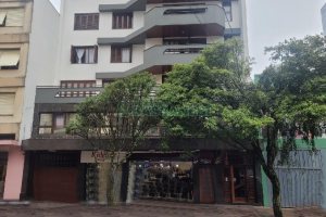 Sala com 300m², no bairro Centro em Caxias do Sul para Alugar