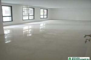 Sala com 80m², 1 vaga, no bairro Centro em Caxias do Sul para Alugar