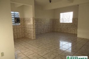 Loja com 95m², 2 dormitórios, no bairro Santa Catarina em Caxias do Sul para Alugar