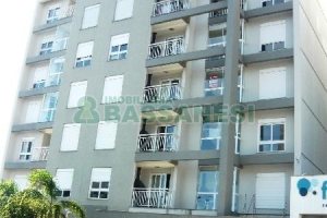 Apartamento com 71m², 2 dormitórios, 2 vagas, no bairro Lourdes em Caxias do Sul para Comprar