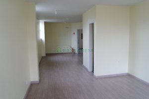 Sala com 45m², no bairro Centro em Caxias do Sul para Alugar