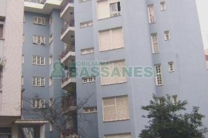 Apto Mobiliado com 148m², 2 dormitórios, 2 vagas, no bairro Centro em Caxias do Sul para Comprar