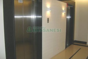 Sala com 39m², 1 vaga, no bairro Centro em Caxias do Sul para Comprar