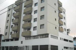 Apartamento com 80m², 2 dormitórios, 2 vagas, no bairro Bela Vista em Caxias do Sul para Alugar