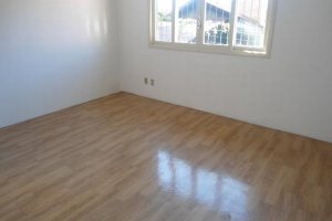 Casa com 360m², 3 dormitórios, 1 vaga, no bairro Santo Antônio em Caxias do Sul para Comprar