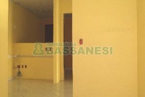 Sala com 100m², no bairro Centro em Caxias do Sul para Alugar