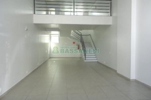 Loja com 110m², no bairro Centro em Caxias do Sul para Alugar
