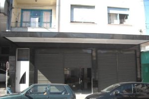 Loja com 680m², no bairro Lourdes em Caxias do Sul para Alugar