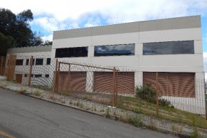 Pavilhão com 300m², no bairro Sanvitto em Caxias do Sul para Comprar