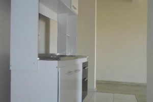 Apartamento com 69m², 3 dormitórios, 2 vagas, no bairro Cinqüentenário em Caxias do Sul para Comprar