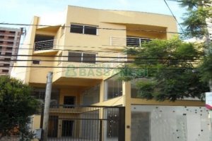 Sala com 200m², no bairro Lourdes em Caxias do Sul para Alugar