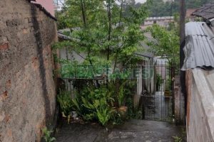 Casa com 150m², 4 dormitórios, 1 vaga, no bairro Rio Branco em Caxias do Sul para Comprar