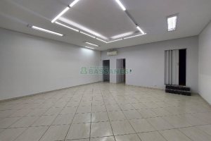 Loja com 70m², no bairro Centro em Caxias do Sul para Alugar