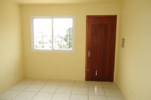 Sobrado com 68m², 2 dormitórios, 1 vaga, no bairro Parque Oasis em Caxias do Sul para Comprar