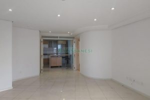 Apartamento com 120m², 3 dormitórios, 3 vagas, no bairro Panazzolo em Caxias do Sul para Comprar