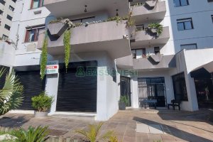 Loja com 320m², no bairro Nossa Senhora de Lourdes em Caxias do Sul para Alugar