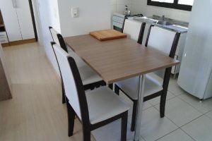 Apto Mobiliado com 30m², 1 dormitório, 1 vaga, no bairro Centro em Caxias do Sul para Alugar ou Comprar