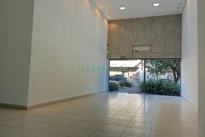 Loja com 210m², no bairro Centro em Caxias do Sul para Alugar