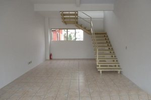 Loja com 90m², no bairro Lourdes em Caxias do Sul para Alugar