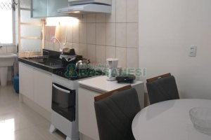 Apartamento com 60m², 2 dormitórios, 1 vaga, no bairro Centro em Caxias do Sul para Comprar