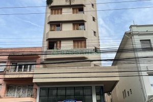 Apto Mobiliado com 93m², 3 dormitórios, 1 vaga, no bairro São Pelegrino em Caxias do Sul para Comprar