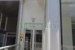 Sala com 46m², 1 vaga, no bairro Centro em Caxias do Sul para Alugar