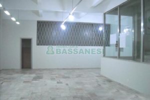 Loja com 86m², no bairro Centro em Caxias do Sul para Alugar