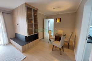 Apto Mobiliado com 95m², 3 dormitórios, 2 vagas, no bairro Cinqüentenário em Caxias do Sul para Comprar