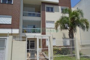 Apto Mobiliado com 95m², 3 dormitórios, 2 vagas, no bairro Cinqüentenário em Caxias do Sul para Comprar