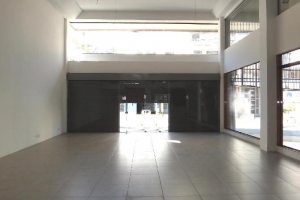 Loja com 484m², 1 vaga, no bairro Pio X em Caxias do Sul para Alugar