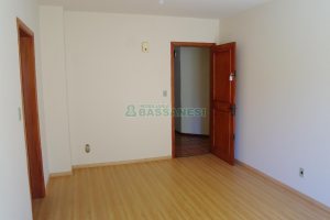 Apartamento com 98m², 2 dormitórios, 1 vaga, no bairro Lourdes em Caxias do Sul para Alugar