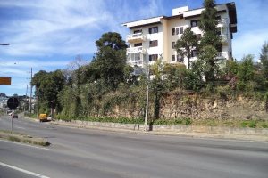 Apartamento com 180m², 4 dormitórios, 1 vaga, no bairro De Lazzer em Caxias do Sul para Alugar