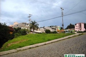 Terreno, no bairro Marechal Floriano em Caxias do Sul para Comprar