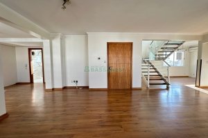 Apto/Cobertura com 297m², 2 dormitórios, 2 vagas, no bairro Centro em Caxias do Sul para Comprar