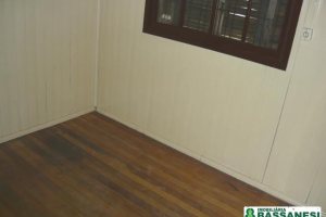 Casa com 60m², 2 dormitórios, no bairro Marechal Floriano em Caxias do Sul para Comprar