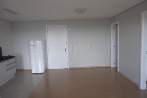 Apartamento com 60m², 1 dormitório, 1 vaga, no bairro Floresta em Caxias do Sul para Alugar