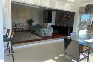 Apto/Cobertura com 132m², 2 dormitórios, 1 vaga, no bairro São Leopoldo em Caxias do Sul para Comprar
