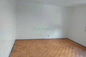 Apartamento com 83m², 2 dormitórios, 1 vaga, no bairro Panazzolo em Caxias do Sul para Comprar