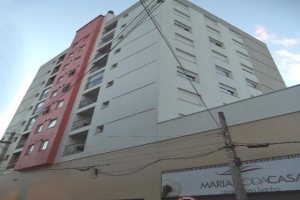 Apartamento, 2 dormitórios, 2 vagas, no bairro São Pelegrino em Caxias do Sul para Comprar
