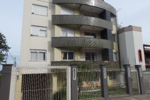 Apartamento com 92m², 2 dormitórios, 2 vagas, no bairro Santa Catarina em Caxias do Sul para Comprar