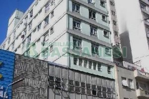 Sala com 29m², no bairro Centro em Caxias do Sul para Comprar