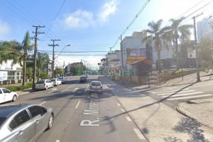 Terreno com 575m², 1 vaga, no bairro Pio X em Caxias do Sul para Comprar