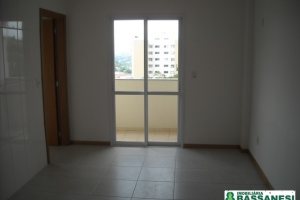 Apartamento com 88m², 3 dormitórios, 2 vagas, no bairro Rio Branco em Caxias do Sul para Comprar